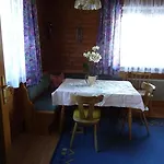 Traudl Singer Apartment